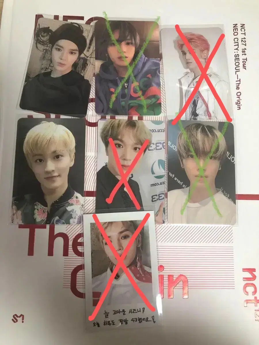 NCT 127 Tourbus Voice Keyring Gucci Taeyong mark haechan photocard WTS