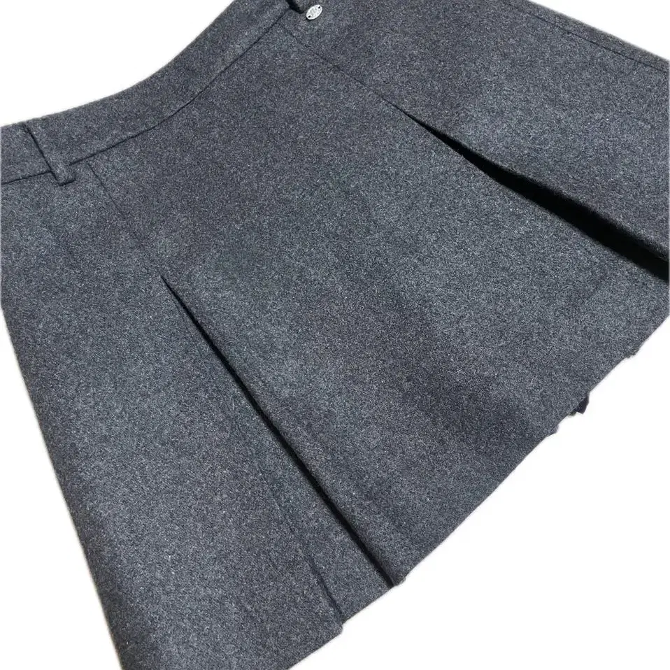 룩캐스트 노바 울 스커트 / NOVA WOOL SKIRT