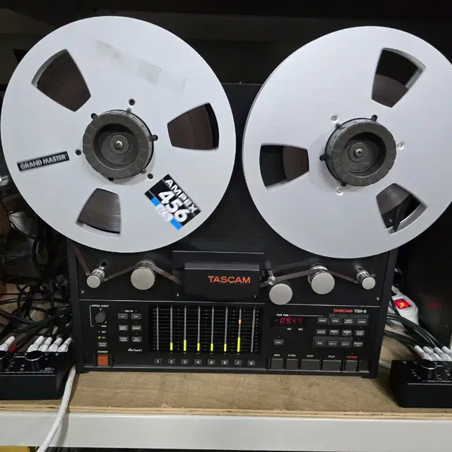 TASCAM TSR-8 8트랙 릴데크