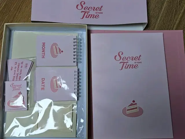 아이즈원  화보집 secret time 중고