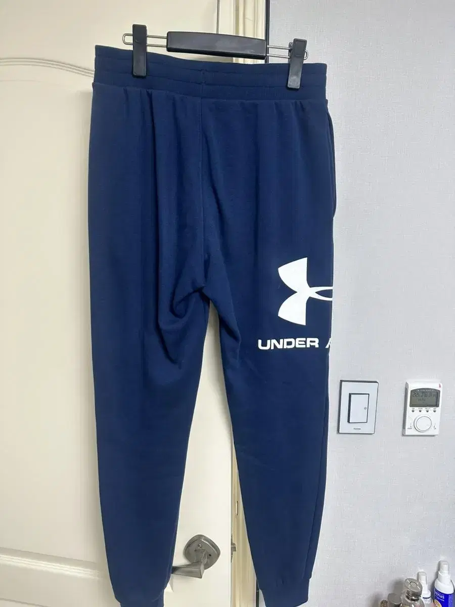 Under Armour Jogger Pants