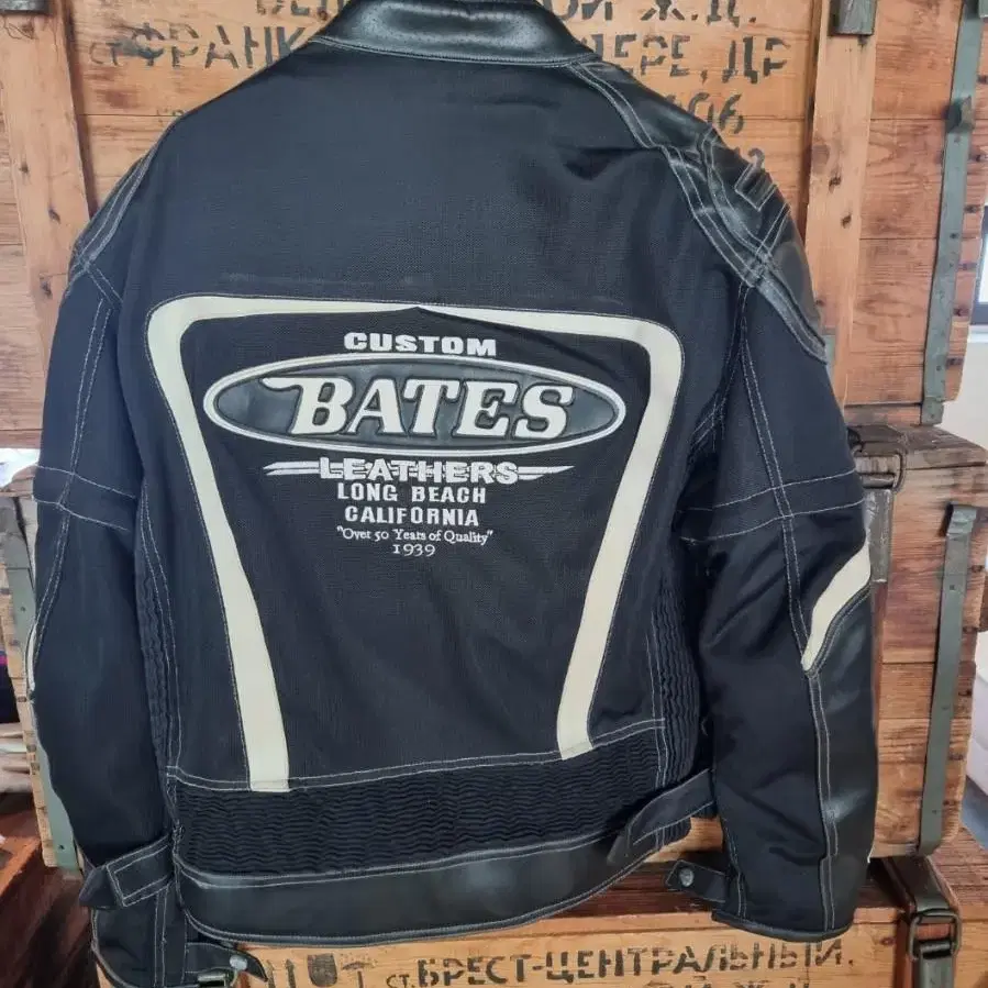 BATES 라이더자켓