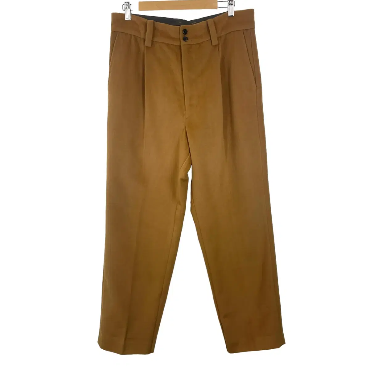 (34) Nicoand Camel Suede Pants