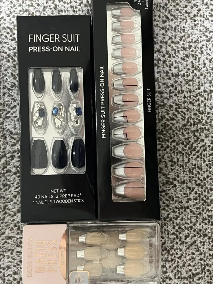 Wts finger suit, Dashing Diva nail tips