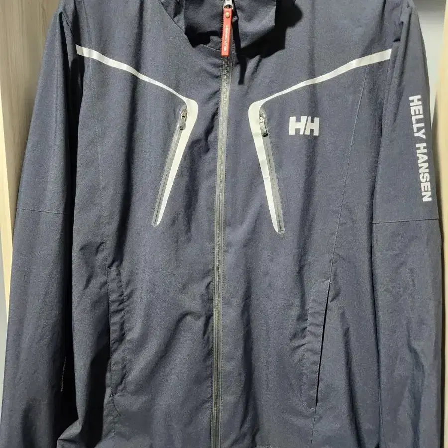 105 ) HELLY HANSEN 자켓 팝니다