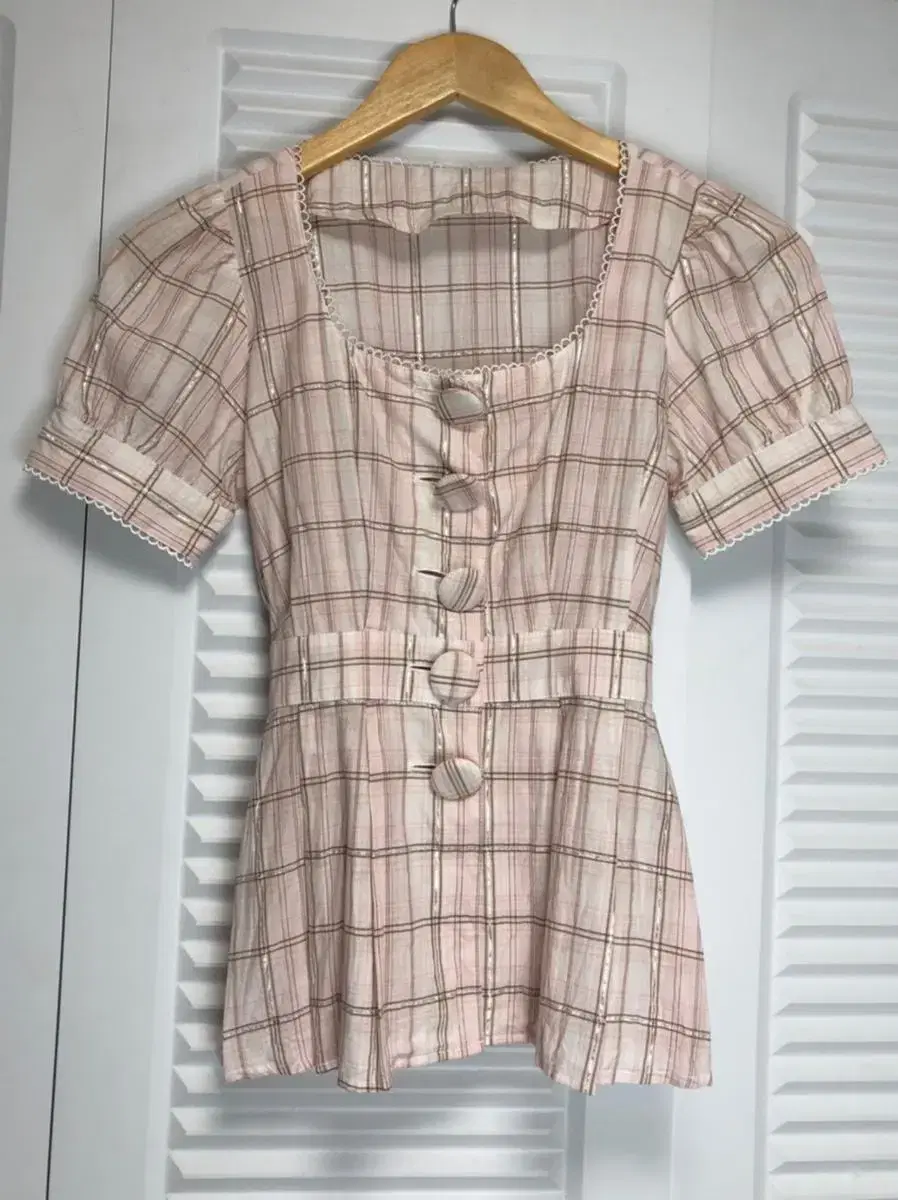 Vintage Lovely Check Blouse