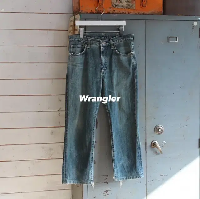 (착용컷) Wrangler 데님 팬츠 (남성용 31-32)