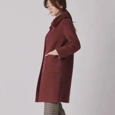 BCBG 밍크 카라 탈부착 핸드메이드 코트 55