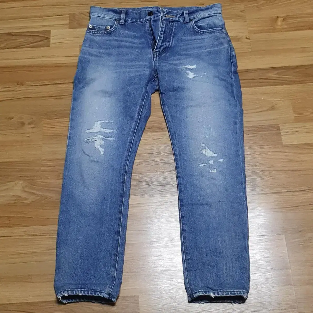 SAINT LAURENT Saint Laurent ripped jeans