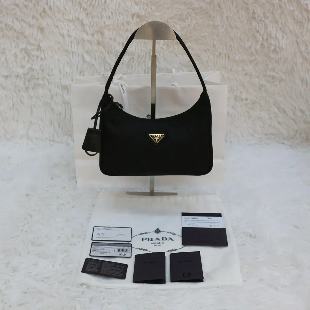 Prada Pocono 1NE515 Re-Edition Rina Nylon Hobo Bag/31296