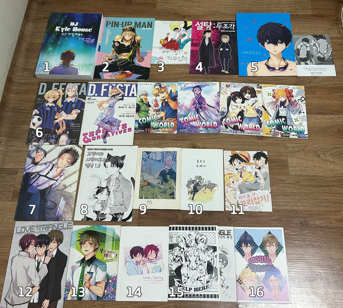 Sells genre magazines and merchandise, including haikyuu, kunon, gintama, and full-length poetry.