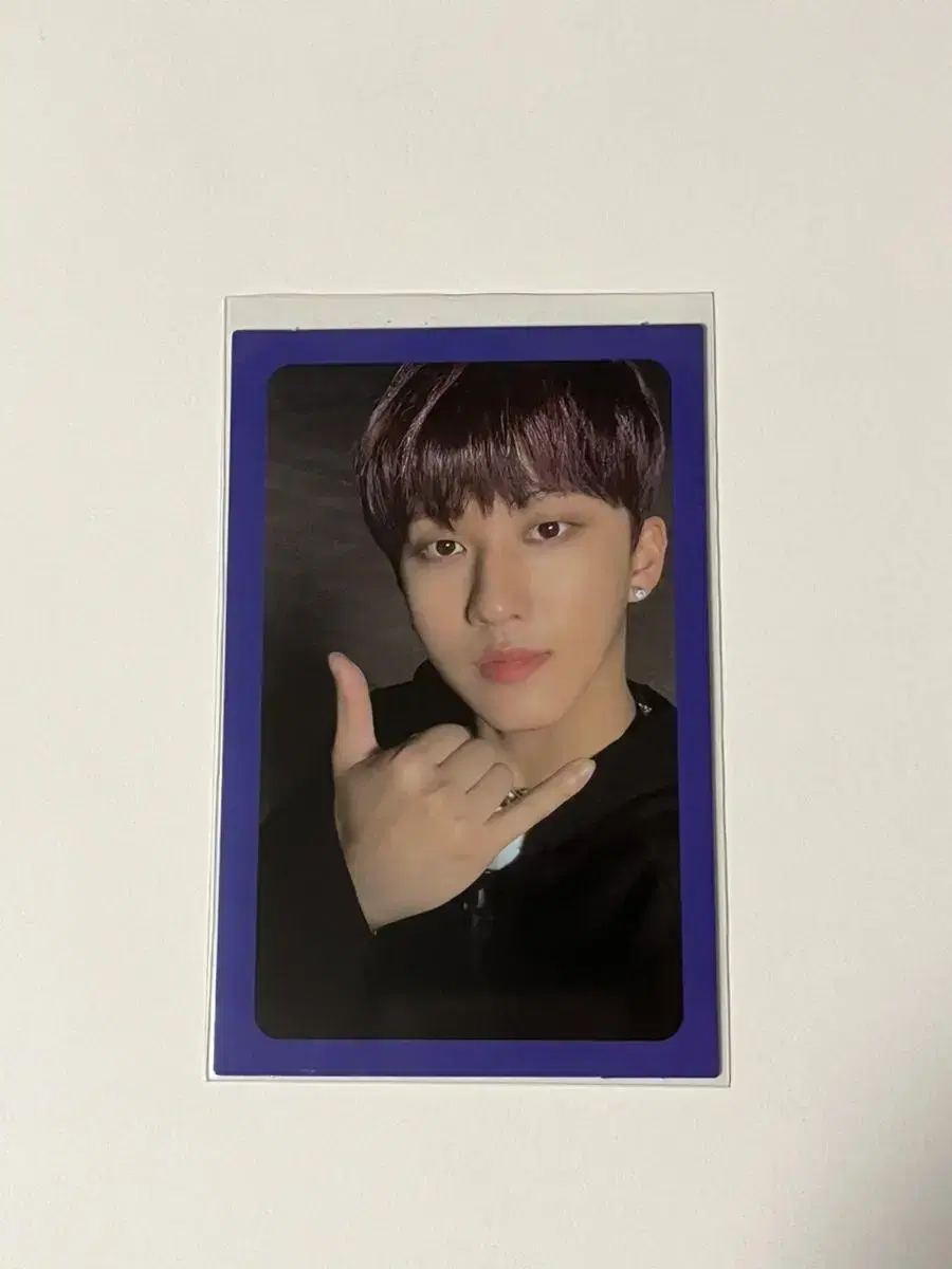 Source)Straykids changbin photocard sells Levantine Blue Belt Alpo