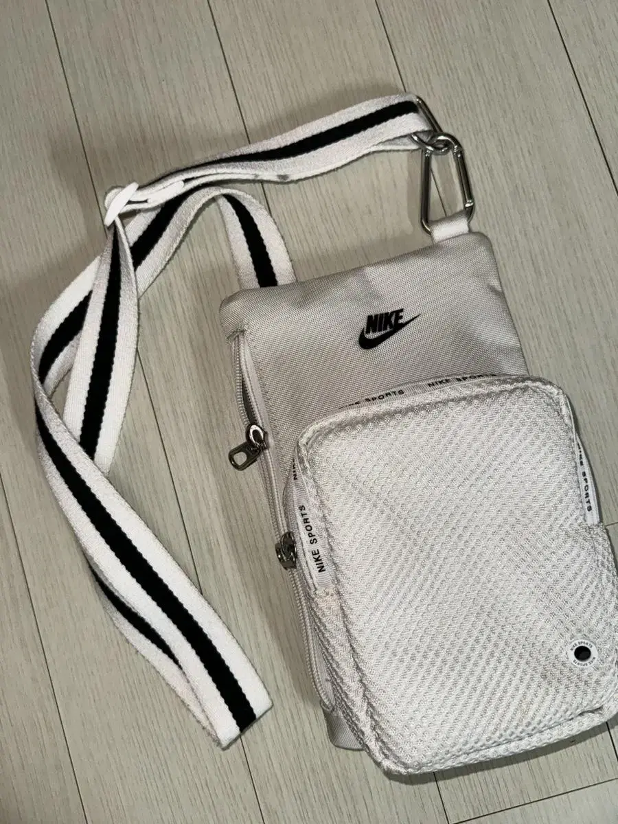 Nike Mini Crossbody Bag