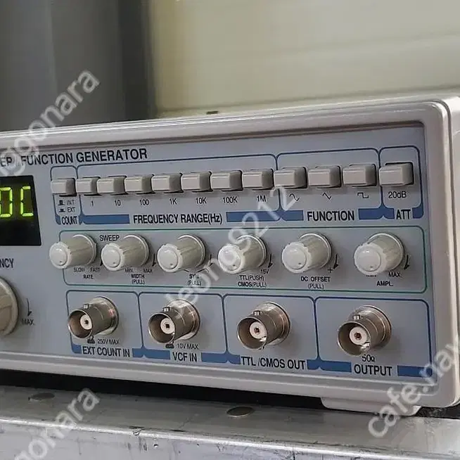 DAGATRON 7202 SWEEP function generator