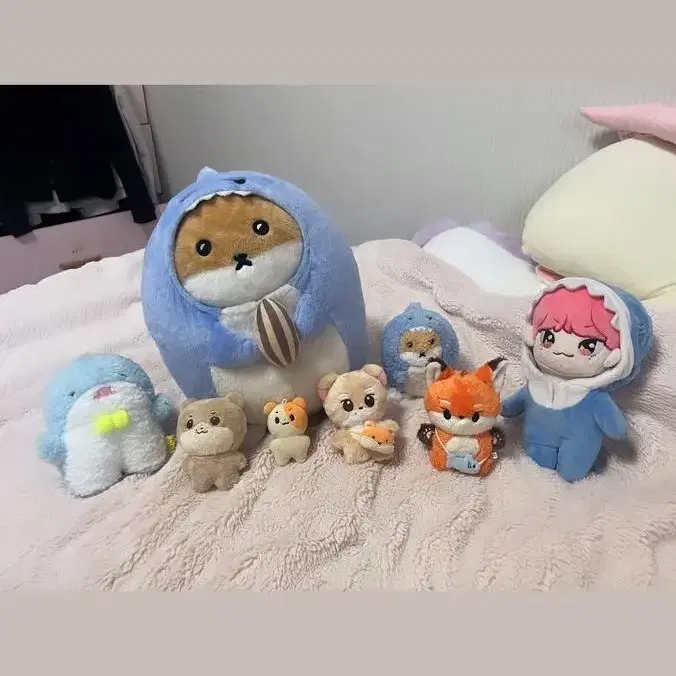 팝니다!!! 몬스타엑스 기현 인형 햄슥이 여우켠 햄상슥 상어 탓똔