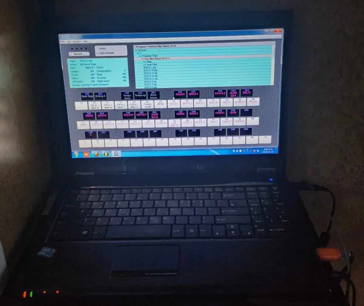 Virtual instruments and synthesizers