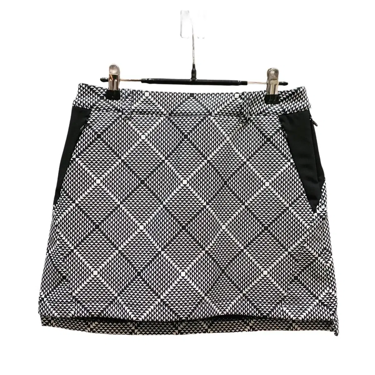 (67) Wax Black Check Pattern Unbalanced Lining Momo Q-Lot Golf Skirt