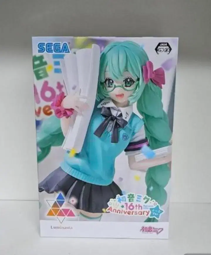 Hatsune Miku 16th Anniversary 16th Figure