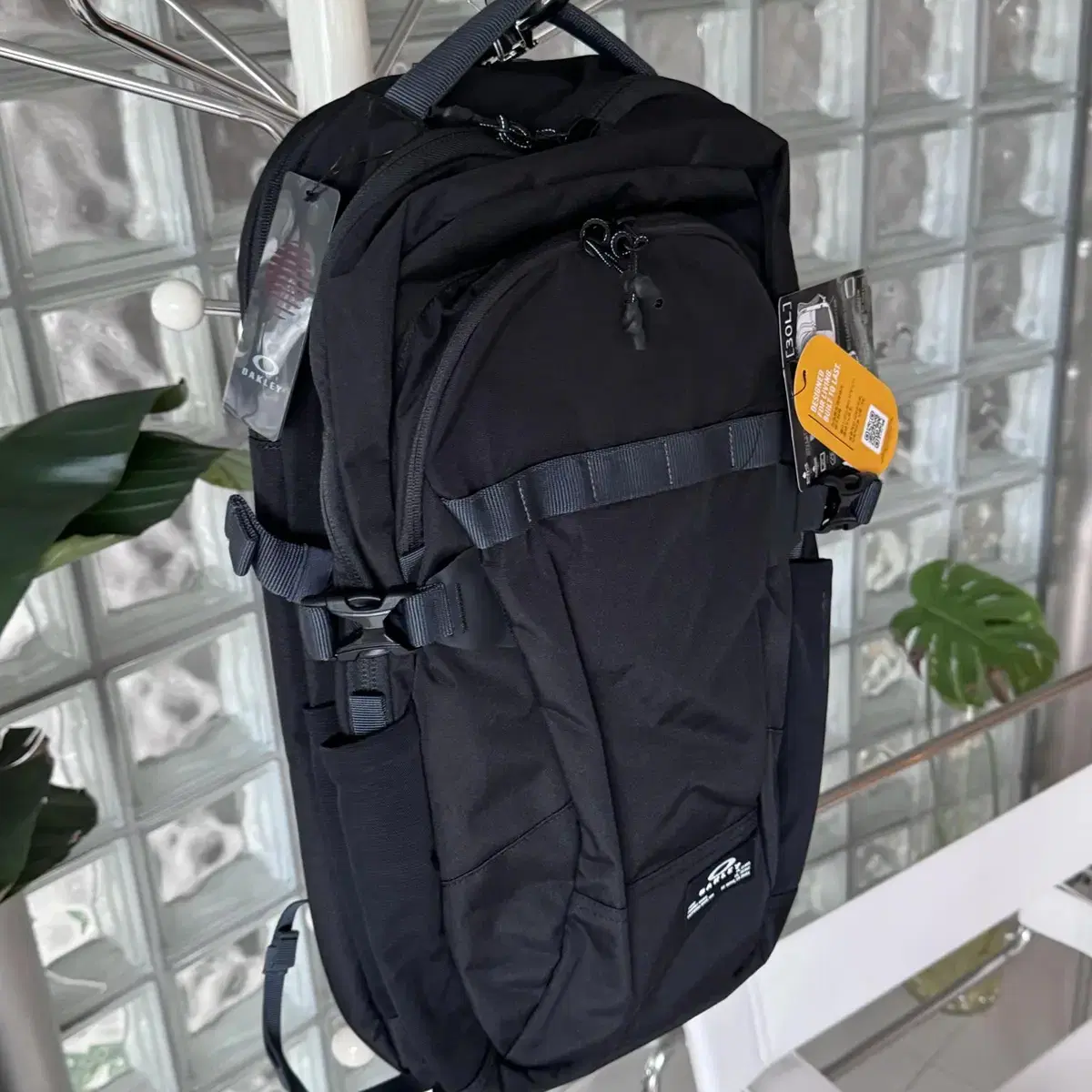 오클리 에센셜 백팩 oakley essential backpack