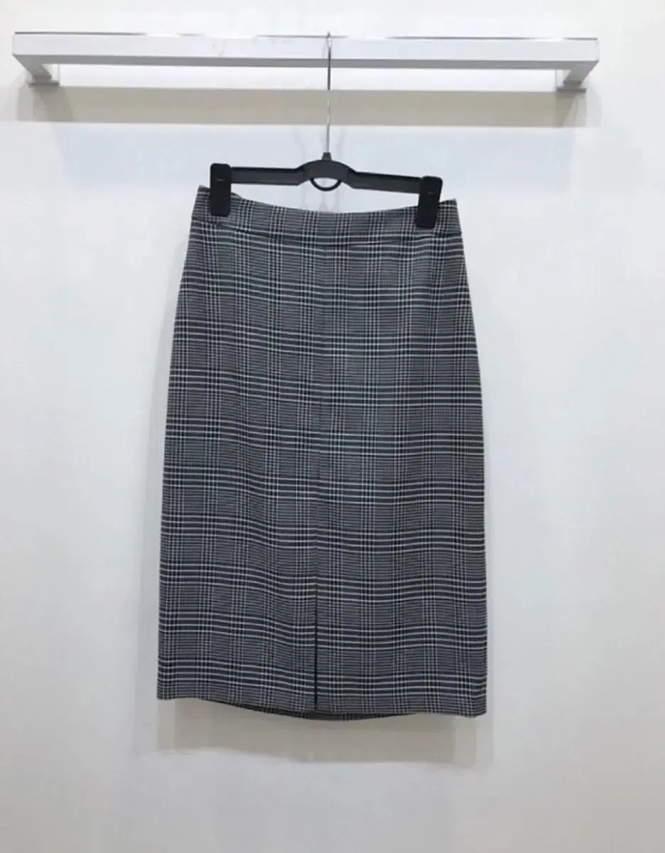 Itmisha Check Skirt 55-66 (New Item)