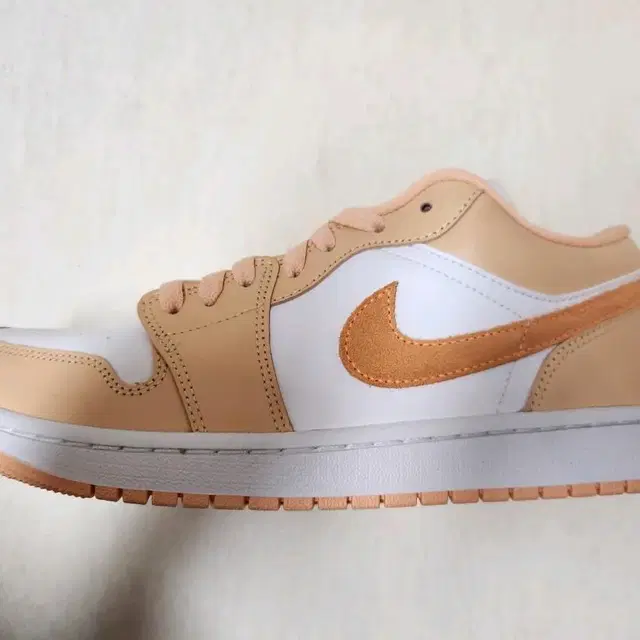 (WMNS) 에어조던 1 로우 AIR JORDAN 1 LOW 280