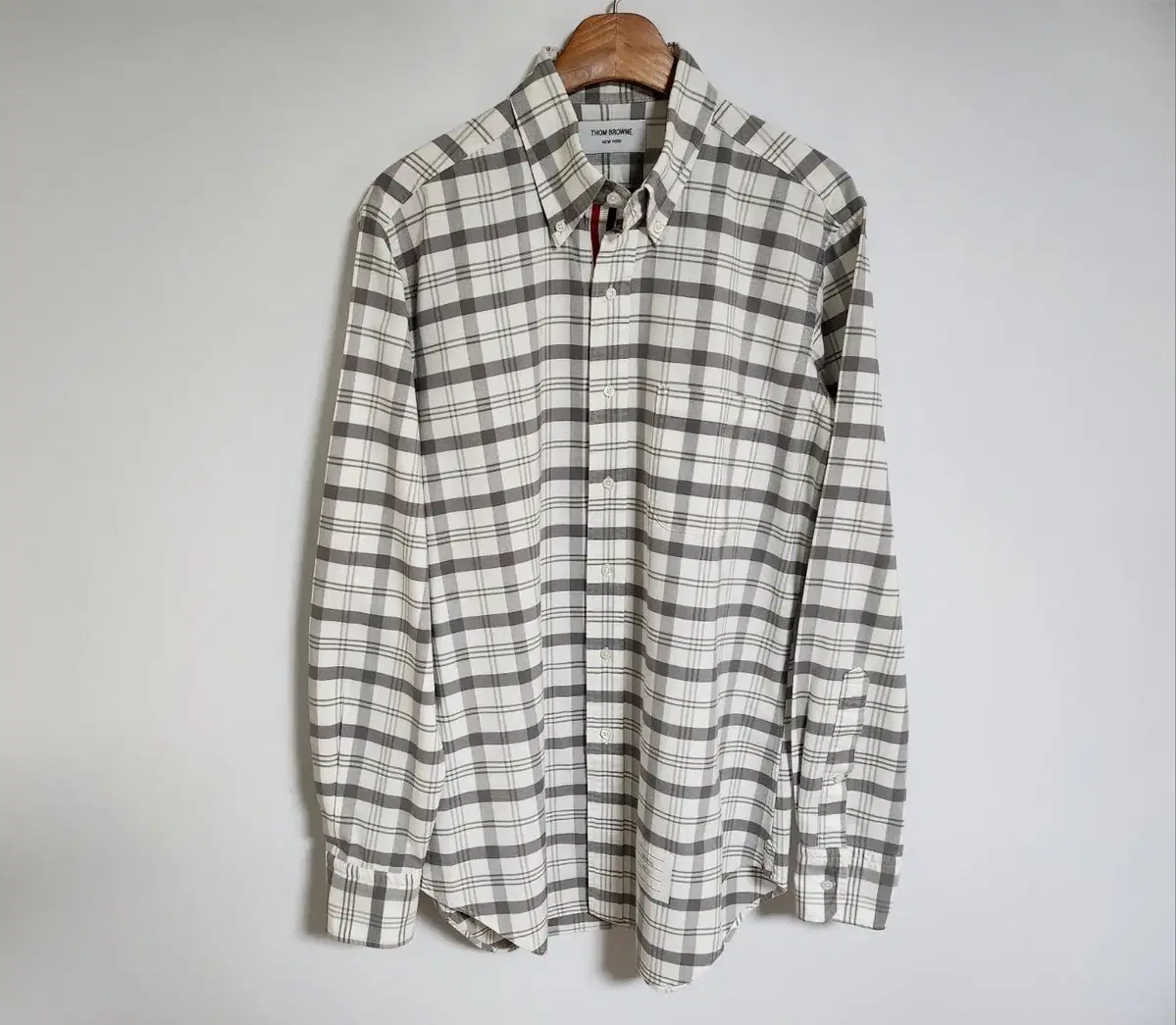 [3] Thom Browne Three Stripe Hidden Check Oxford Shirt MWL010 8501