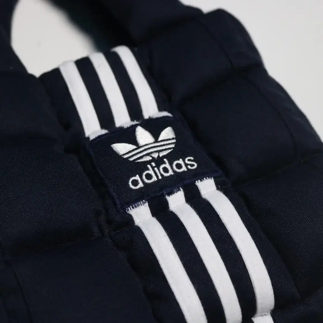 adidas 아디다스 업사이클링 토트백