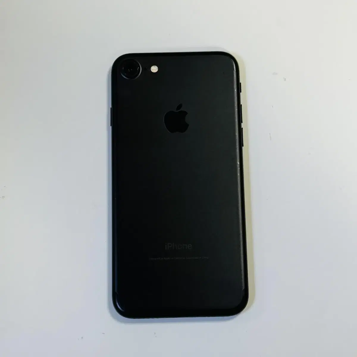 iPhone 7 32G Black Air [0053]