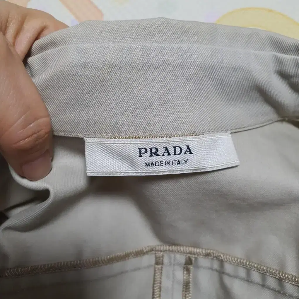 정품 프라다 Prada 숏자켓 44~55