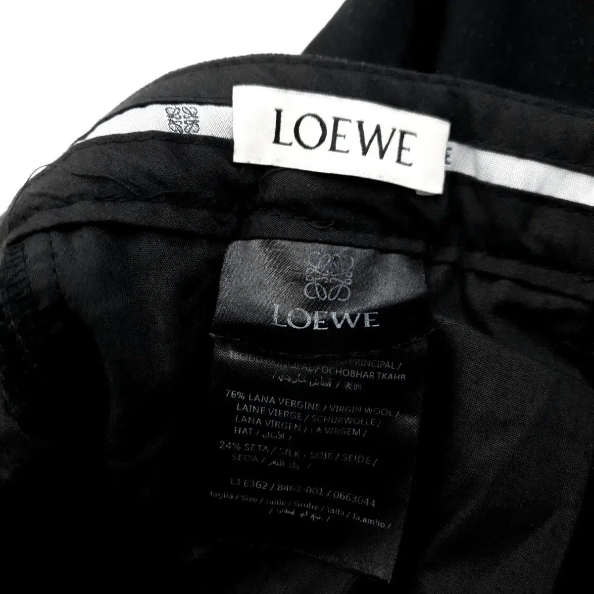 로에베(LOEWE)명품 남성 메탈 스판 기모 스키니핏 슬랙스 바지 33