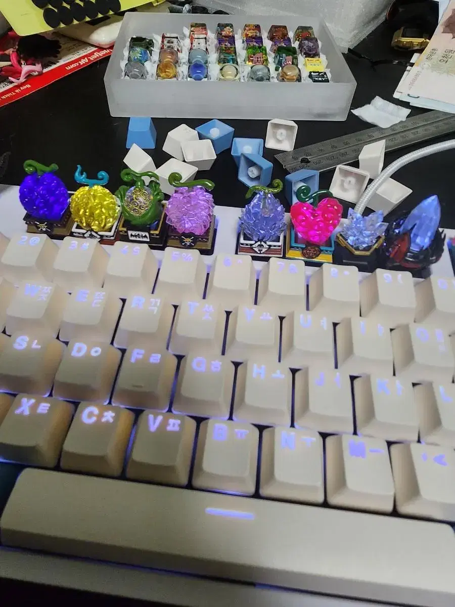 I sell keycaps Timo keycaps