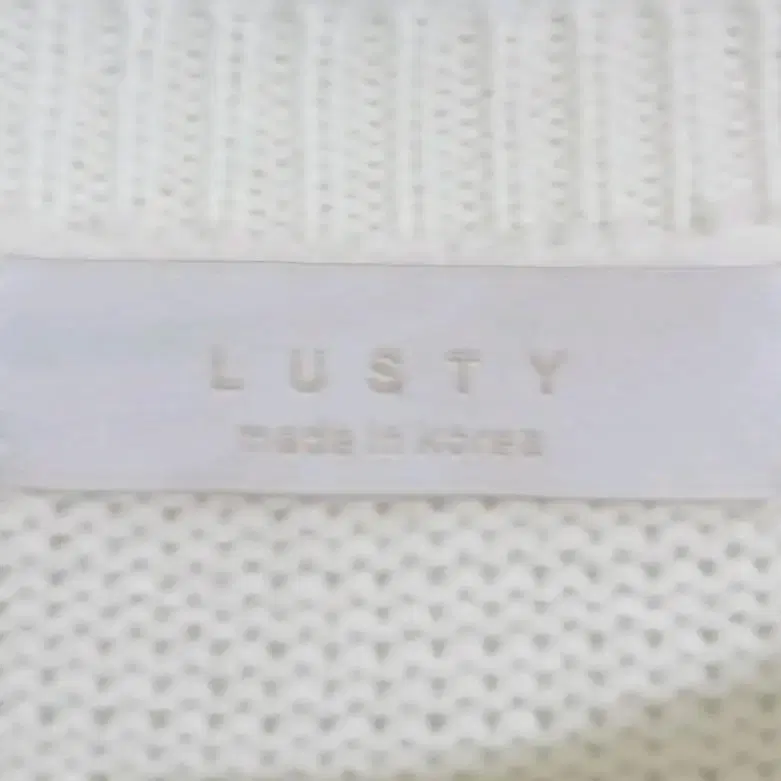 lusty 꽃자수 가디건