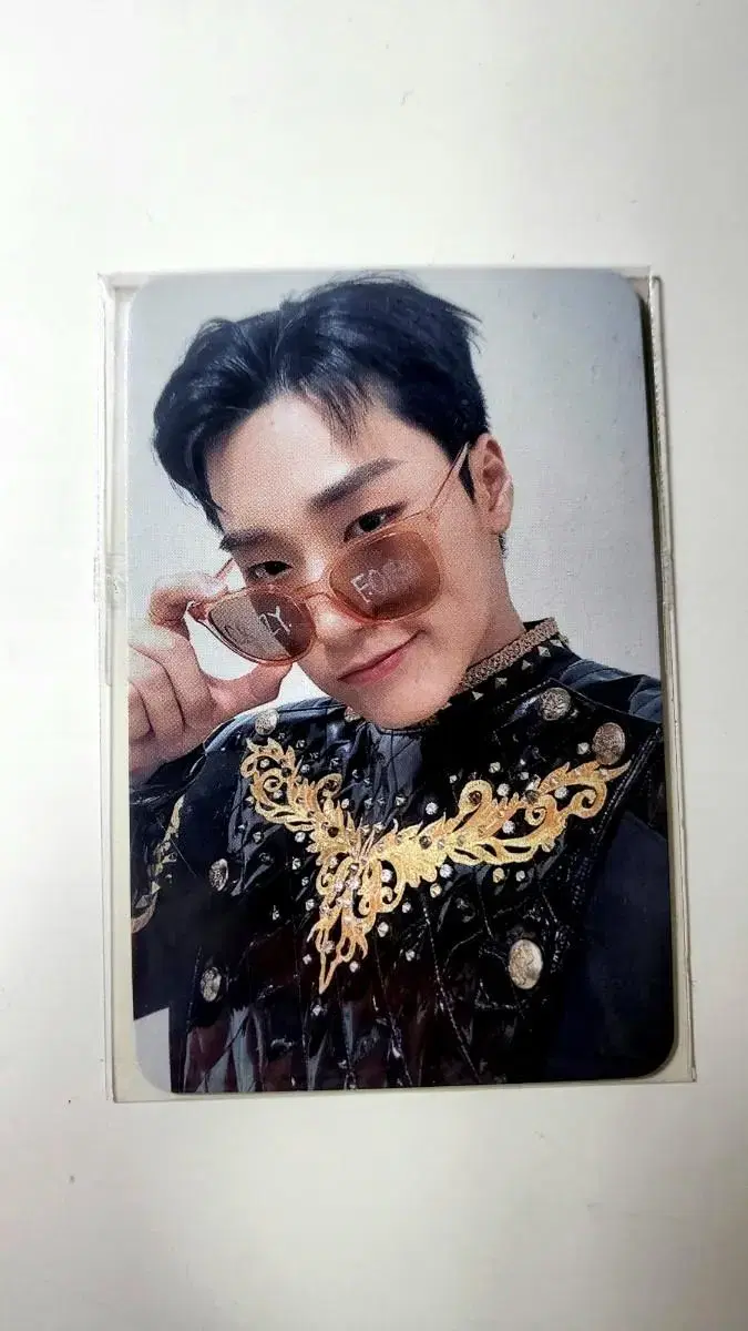 ateez 2024 worldtour san from photocard