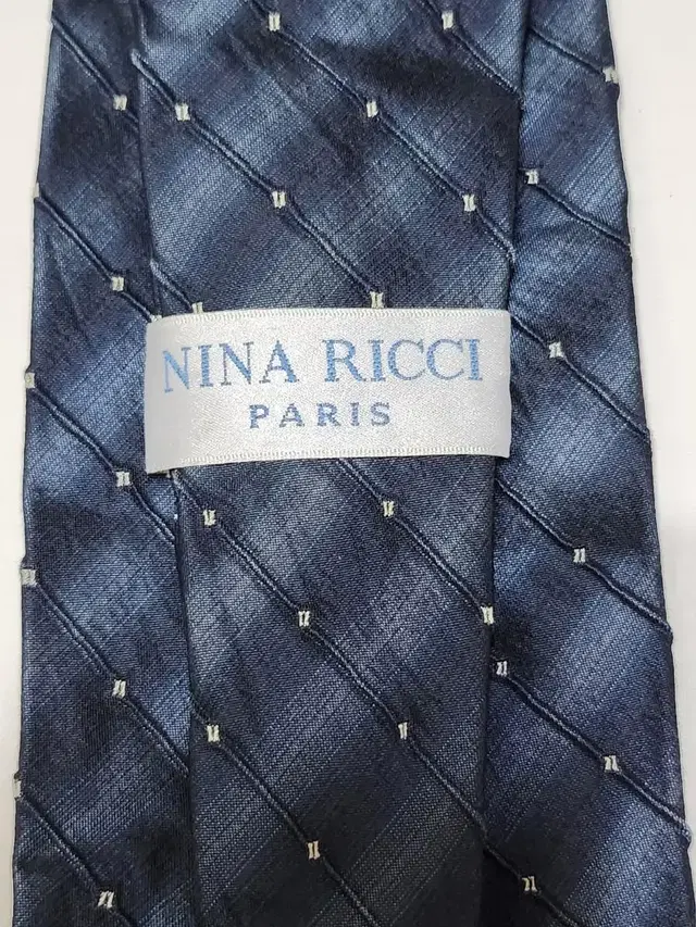 NINA RICCI (FRANCE  PARIS)넥타이