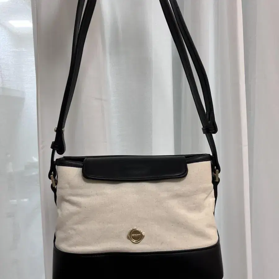 언에디트 H Mars Mini Bag