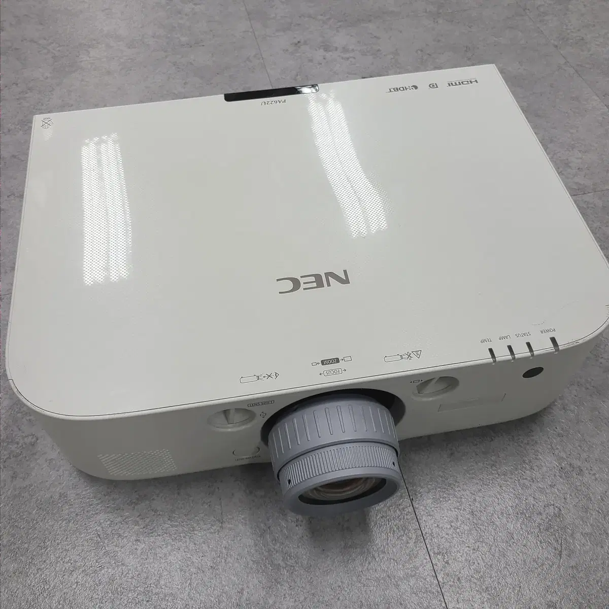 NEC NP-PA622U 6200 Annecy Full HD beam projector in Gangnam Yeongdeungpo siyeon