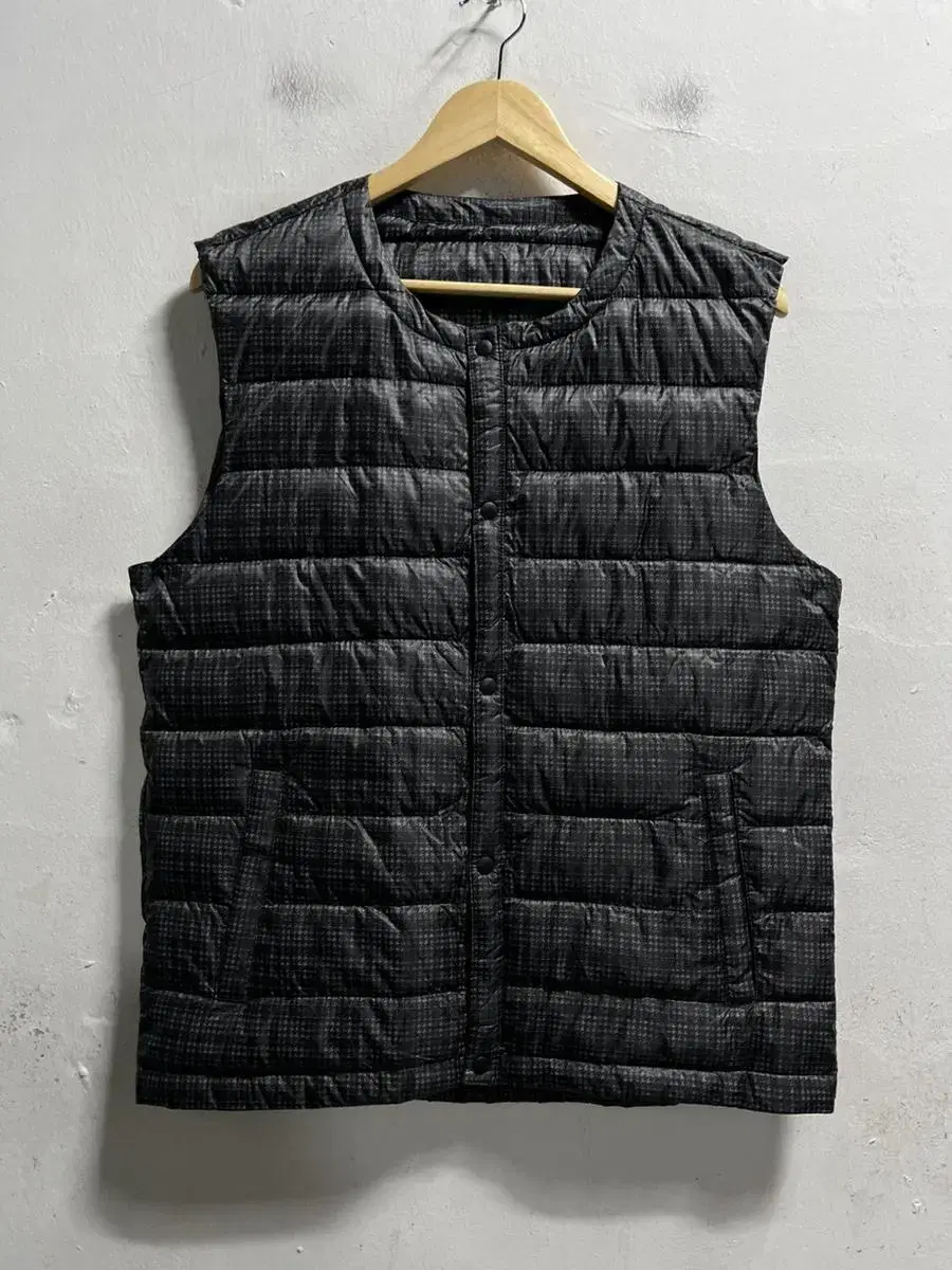 95-100 JACK FIELD Nokara Lightweight Padded Vest Genuine