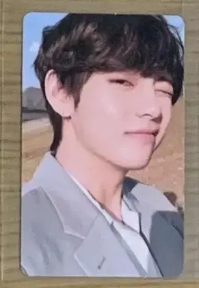 Taehyung Lubyusel tear Y bts bangtan v photocard WTS