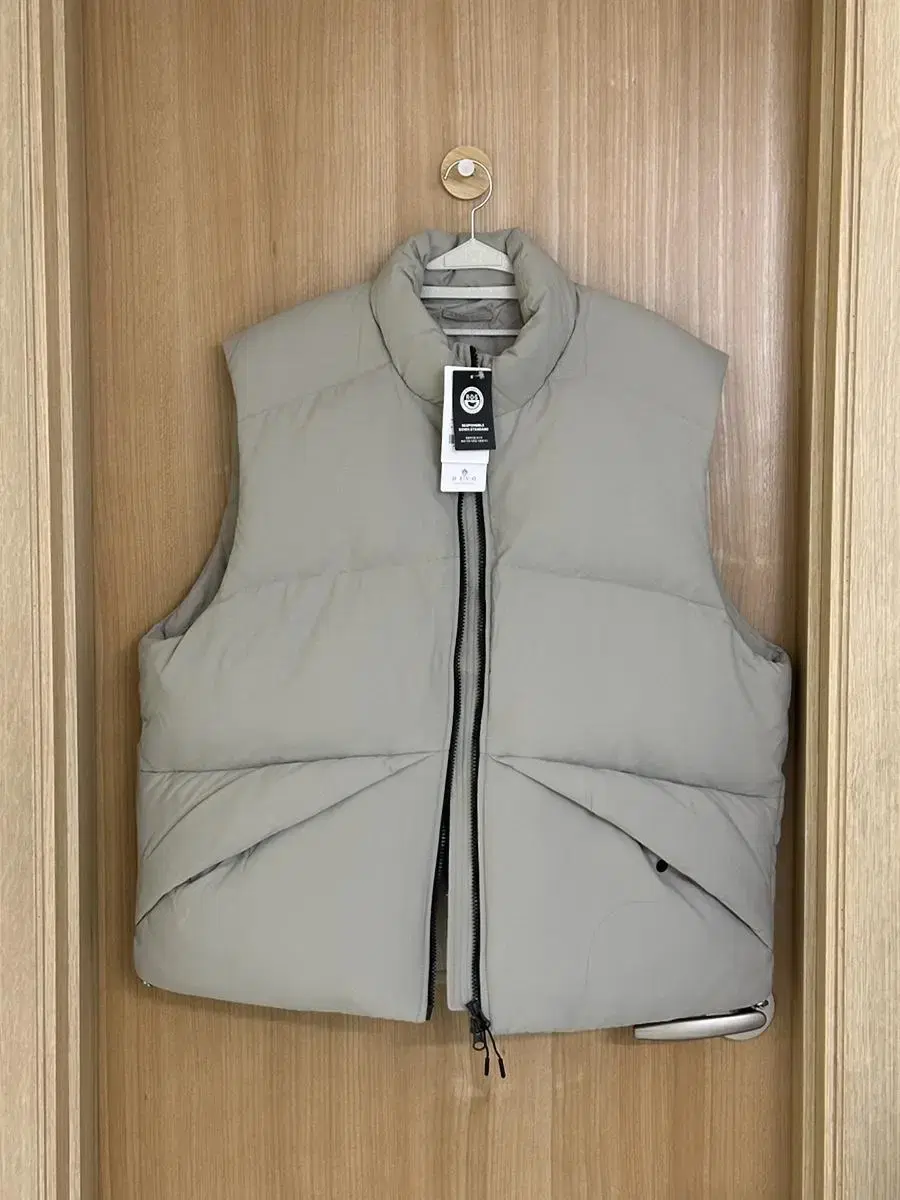 (NEW)Eight Seconds Duck Down Puffer Vest