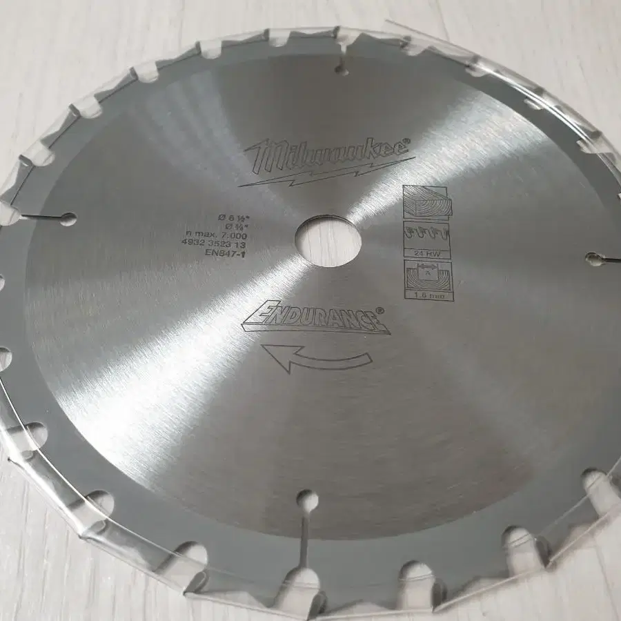 정품  밀워키 원형톱날 165mm 목재 톱날 미사용 새제품