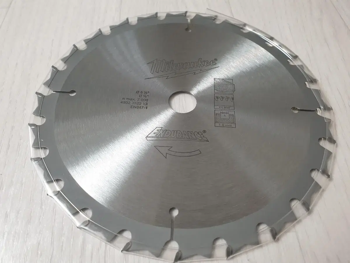 정품  밀워키 원형톱날 165mm 목재 톱날 미사용 새제품