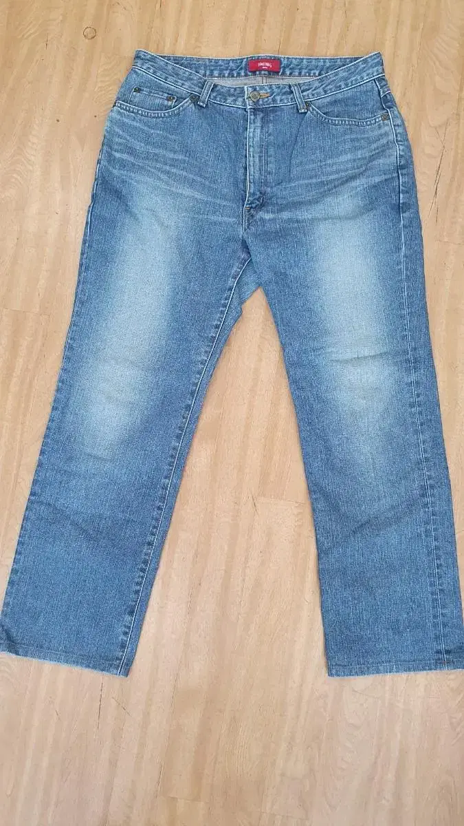 Edwin Jeans 33