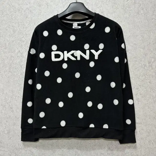 95 DKNY 여자 오버핏 후리스 맨투맨