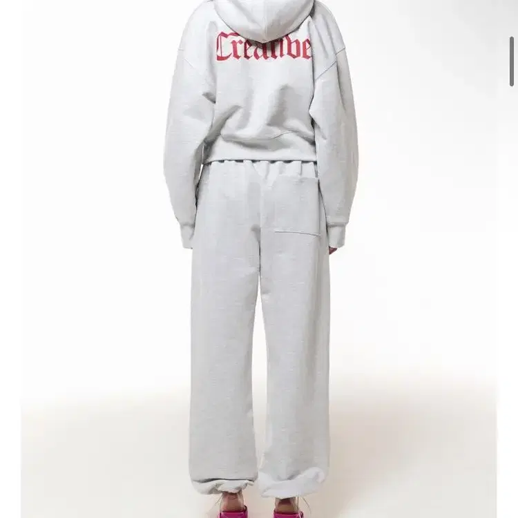 커렌트 NEW CREATIVE BALLOON SWEATPANTS