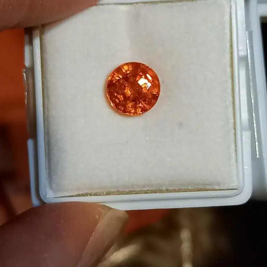 만달린 스페샤르타이트가넷2.38ct