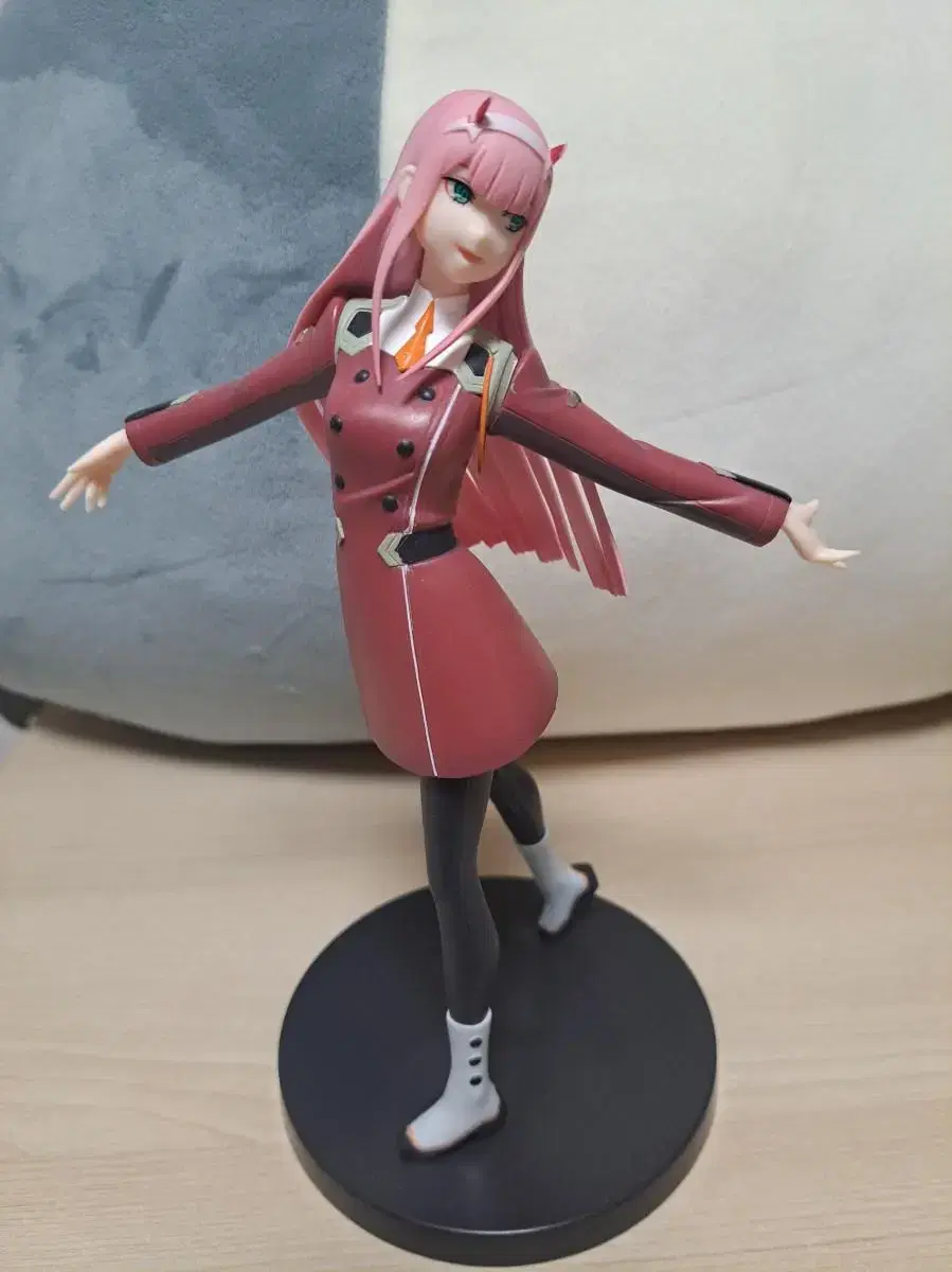 Sell Zero2 Figures!