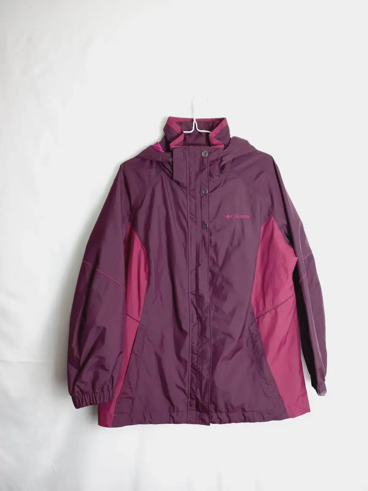 Columbia Public Windbreaker Hooded Hiker Jacket (100)