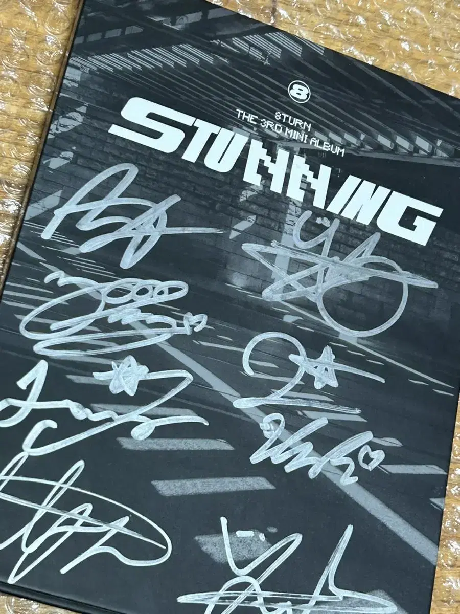 8turn mini 3 album autographed album wts