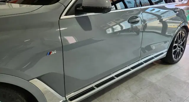 BMW 정품 휀다 M엠블럼 팝니다.