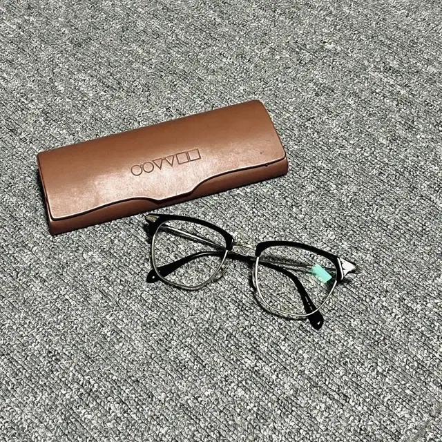 oliver peoples 하금테 안경